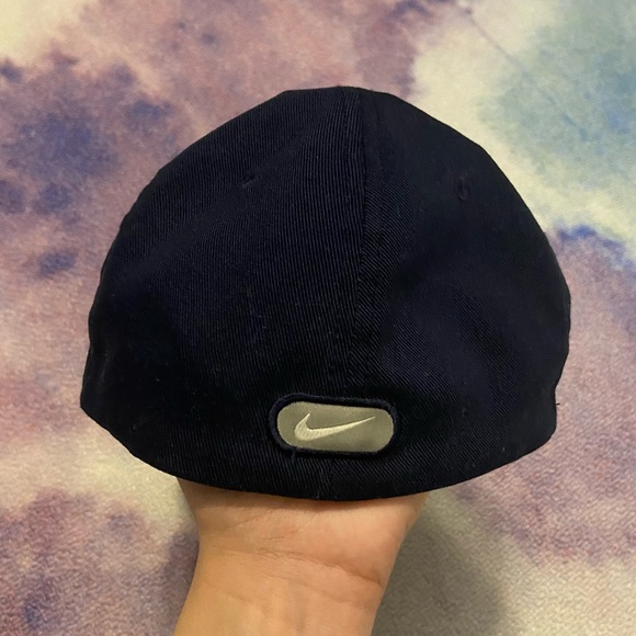 SOLD Retro Nike Unisex 1 Size Navy Baseball Cap - Picture 3 of 4